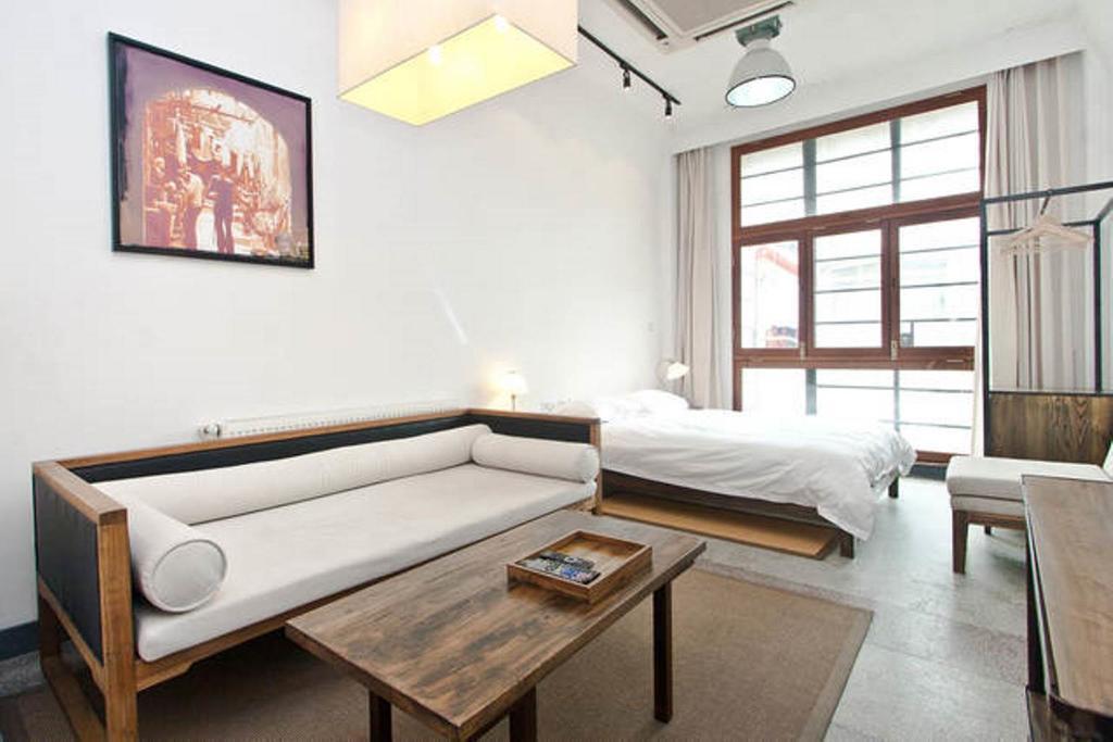 Shanghai Lane Room photo
