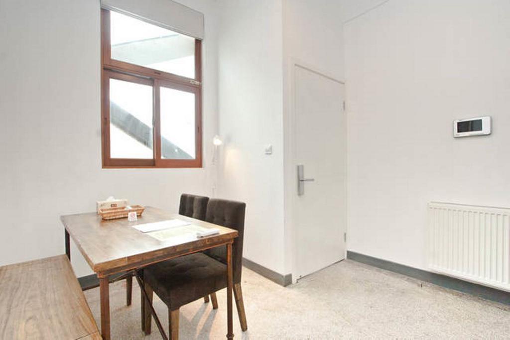 Shanghai Lane Room photo